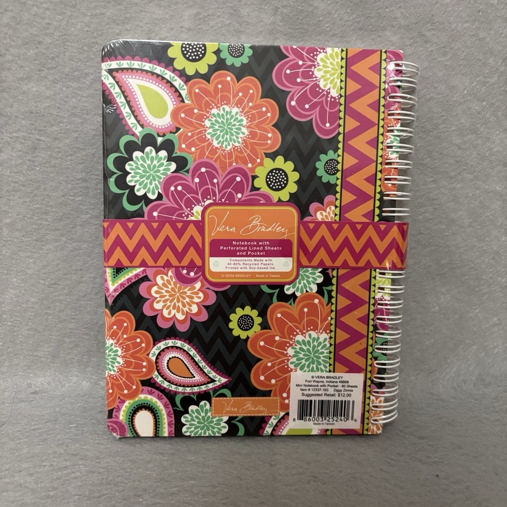 New Vera Bradley Mini Notebook w/ Pocket - Floral Pattern- Unopened - Picture 2 of 4